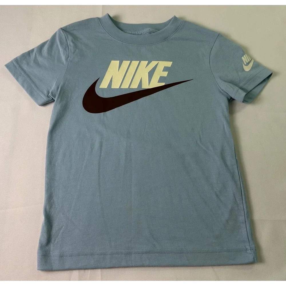 Nike‎ T-Shirt Kids Size XS (4) Blue Graphic Logo The Nike Tee 3-4 Years